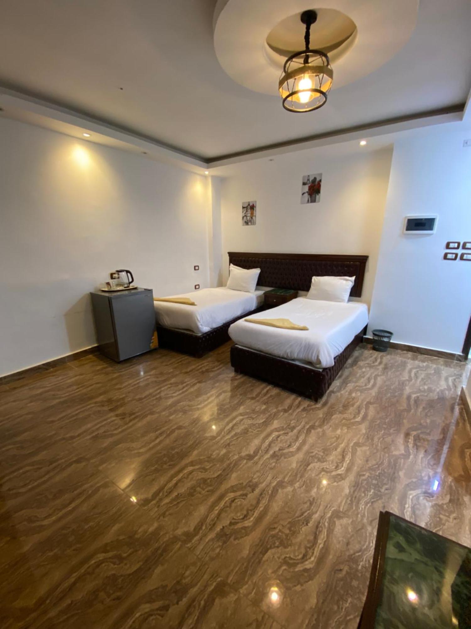 Middle East Pyramids Hotel Kafrat al Jabal Экстерьер фото