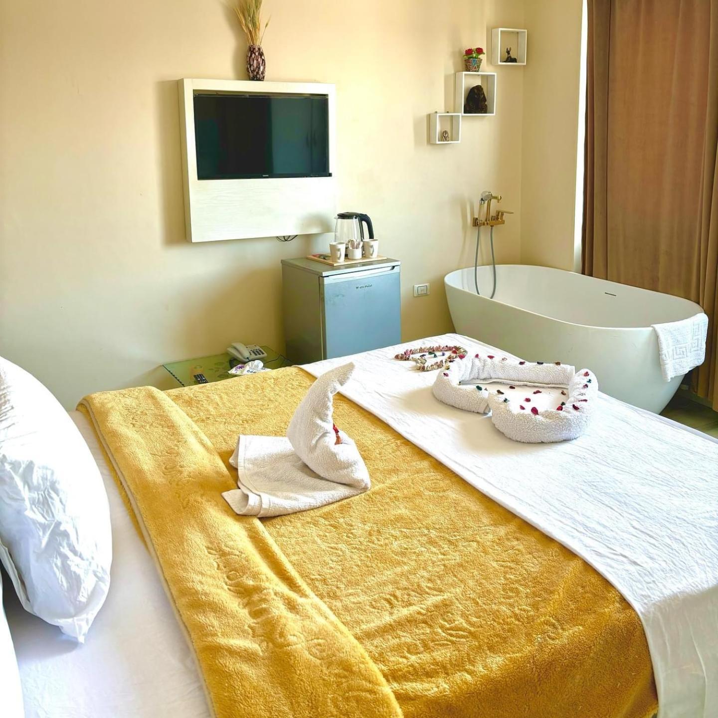 Middle East Pyramids Hotel Kafrat al Jabal Экстерьер фото